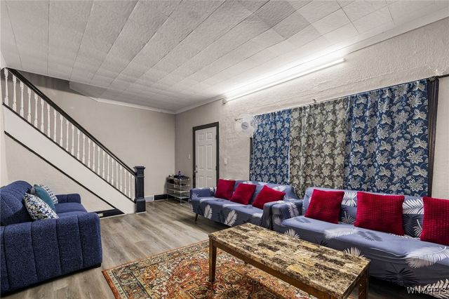 76 Erb Street, Buffalo, NY 14215