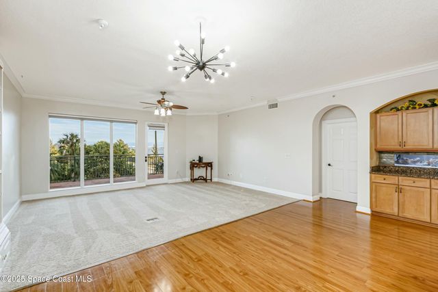 1437 Pineapple Avenue, 302, Melbourne, FL 32935