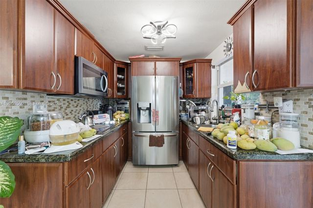 419 SE 3rd Street, Hialeah, FL 33010