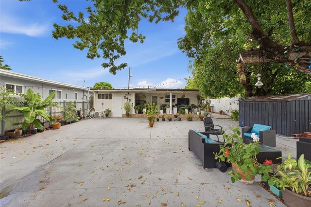 419 SE 3rd Street, Hialeah, FL 33010