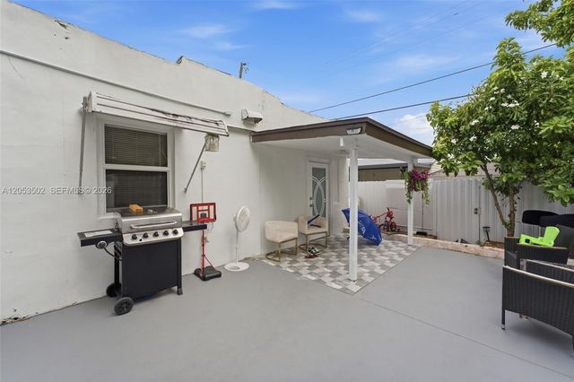 419 SE 3rd Street, Hialeah, FL 33010