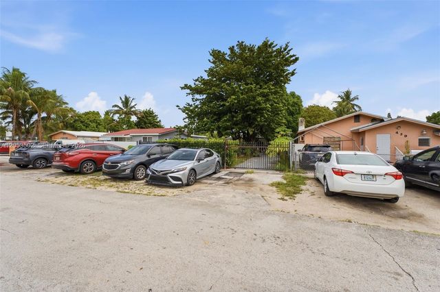 419 SE 3rd Street, Hialeah, FL 33010