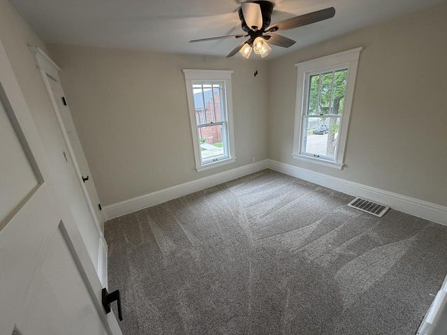 1438 Grange AVENUE, Racine, WI 53405