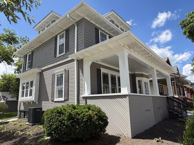 1438 Grange AVENUE, Racine, WI 53405