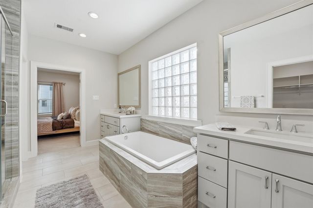 25234 Calhoun Creek Drive, The Woodlands, TX 77380