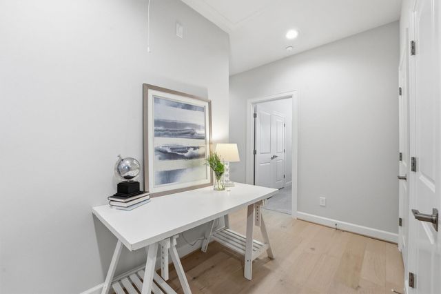 25234 Calhoun Creek Drive, The Woodlands, TX 77380