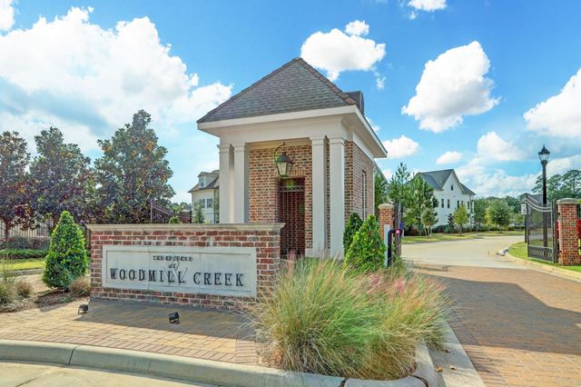 25234 Calhoun Creek Drive, The Woodlands, TX 77380