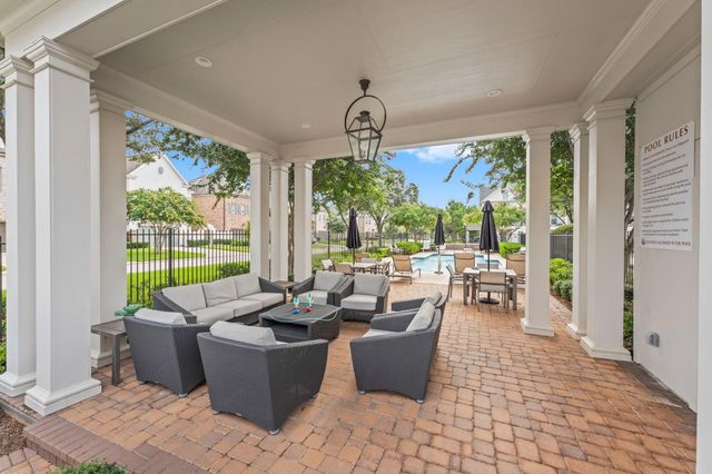 25234 Calhoun Creek Drive, The Woodlands, TX 77380