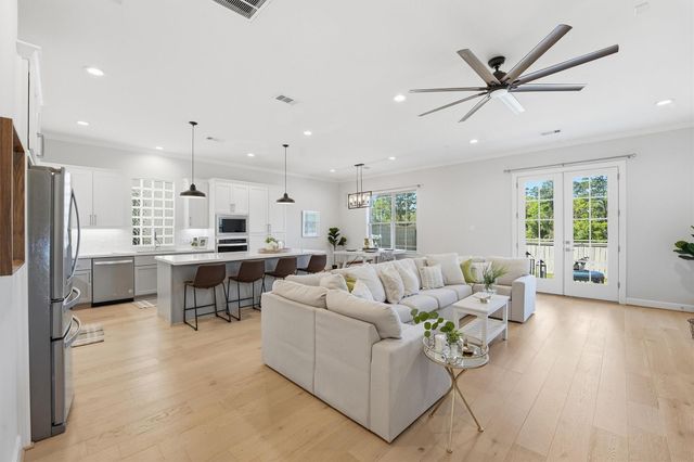 25234 Calhoun Creek Drive, The Woodlands, TX 77380