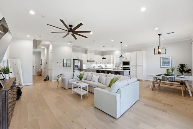 25234 Calhoun Creek Drive, The Woodlands, TX 77380