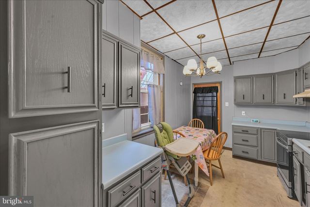 606-604 FAIRVIEW ST, Pottsville, PA 17901