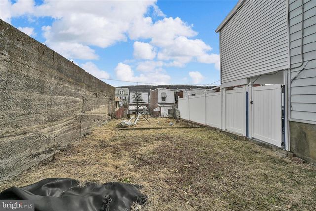 606-604 FAIRVIEW ST, Pottsville, PA 17901