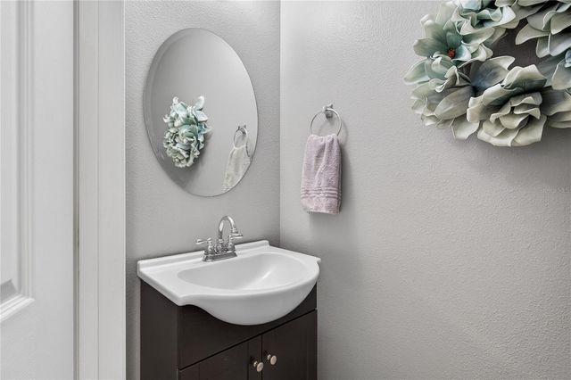 1777 STRATHMORE CIRCLE, Mount Dora, FL 32757