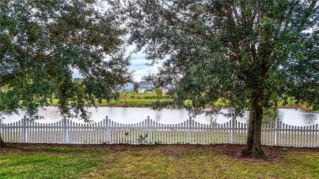 1777 STRATHMORE CIRCLE, Mount Dora, FL 32757
