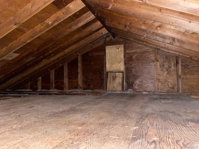 18 Joyce Drive, Riverhead, NY 11901