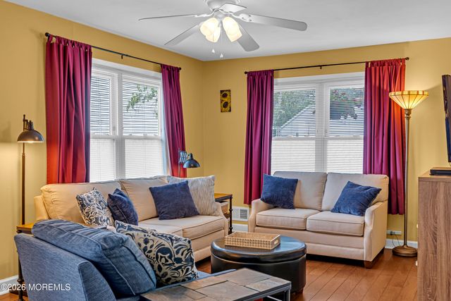 58 Amy Court 1604, Brick, NJ 08724