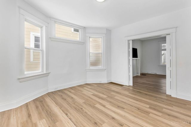 3136 Harvard Avenue, Cincinnati, OH 45207