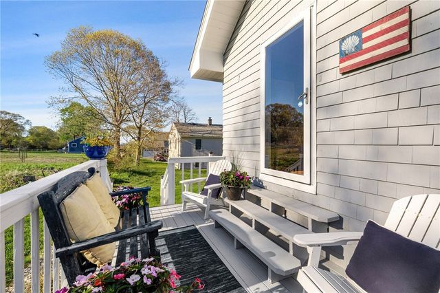 011 First Street, Portsmouth, RI 02872