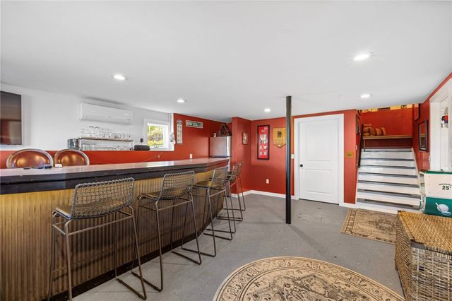 011 First Street, Portsmouth, RI 02872