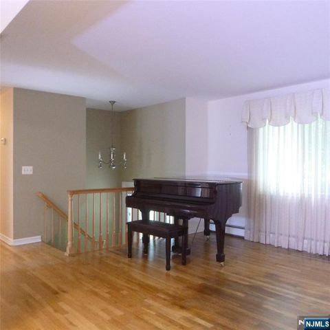 407 Lafayette Avenue, Westwood, NJ 07675