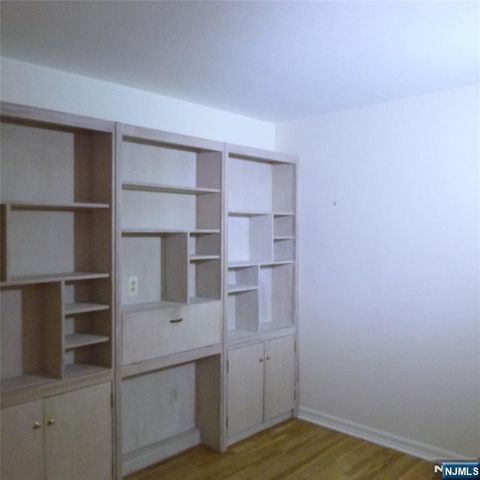 407 Lafayette Avenue, Westwood, NJ 07675