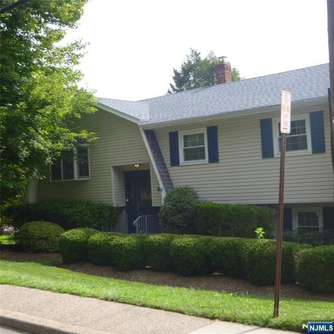 407 Lafayette Avenue, Westwood, NJ 07675