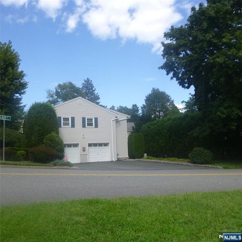 407 Lafayette Avenue, Westwood, NJ 07675