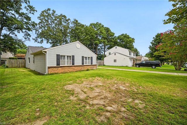 3832 Old Farm RD, Portsmouth, VA 23703