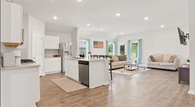 772 Gold Finch Way, Moss Bluff, LA 70611