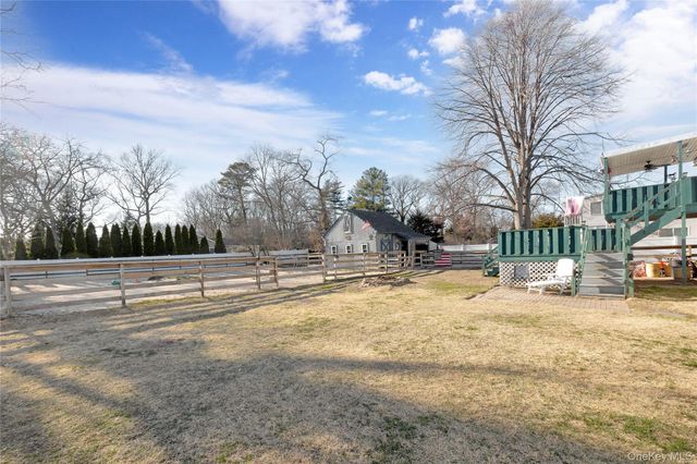 1264 Locust Avenue, Bohemia, NY 11716