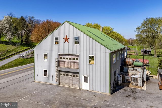 3457 W NEWPORT RD, Ronks, PA 17572