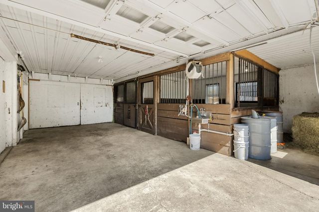 3457 W NEWPORT RD, Ronks, PA 17572