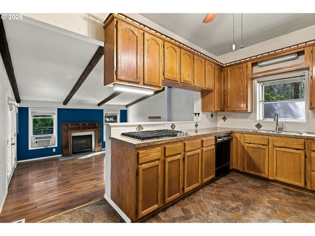 56780 OLD PORTLAND Rd, Warren, OR 97053