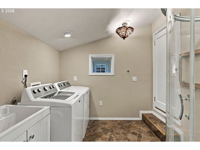 56780 OLD PORTLAND Rd, Warren, OR 97053