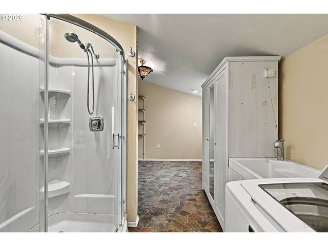 56780 OLD PORTLAND Rd, Warren, OR 97053
