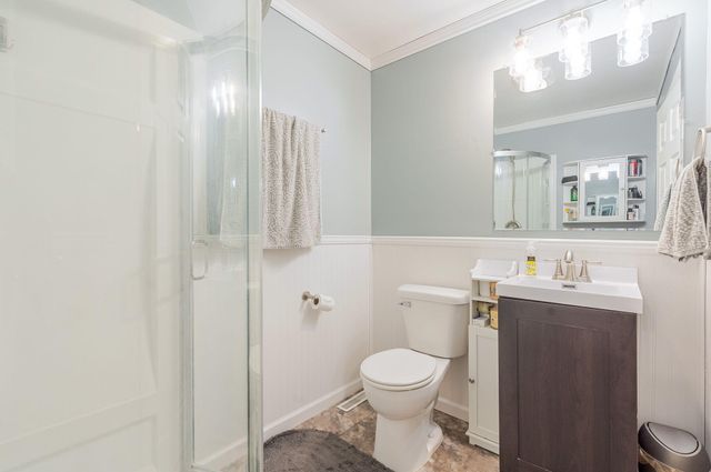 616 S 20th Street, Chesterton, IN 46304