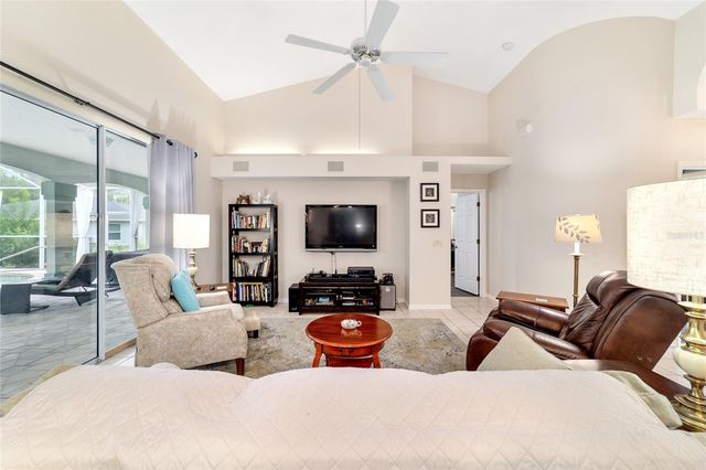 19213 SW 101ST PLACE ROAD, Dunnellon, FL 34432
