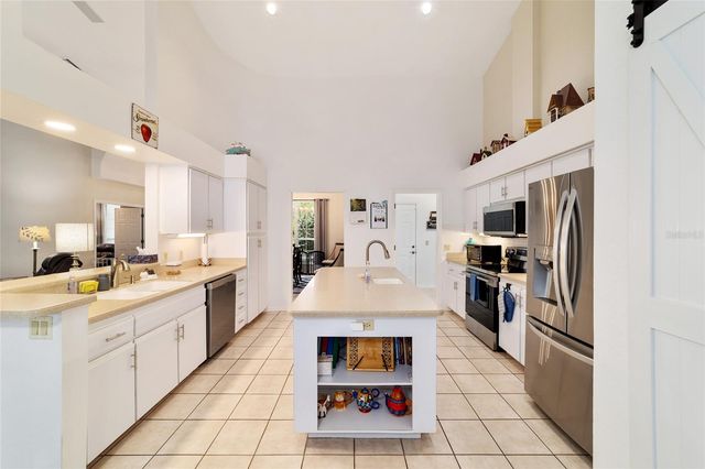 19213 SW 101ST PLACE ROAD, Dunnellon, FL 34432