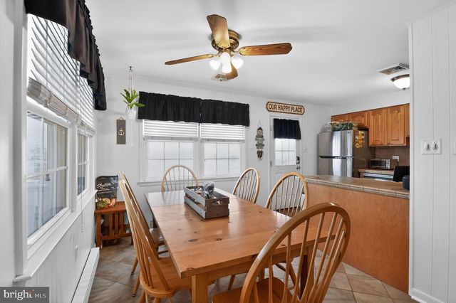 3566 WEST AVE, Ocean City, NJ 08226