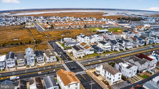 3566 WEST AVE, Ocean City, NJ 08226