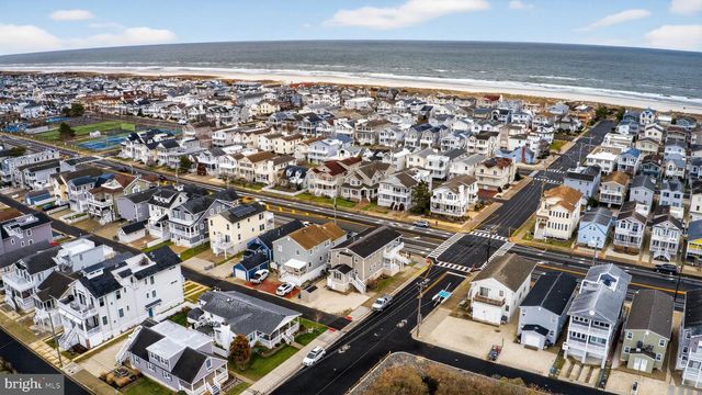 3566 WEST AVE, Ocean City, NJ 08226