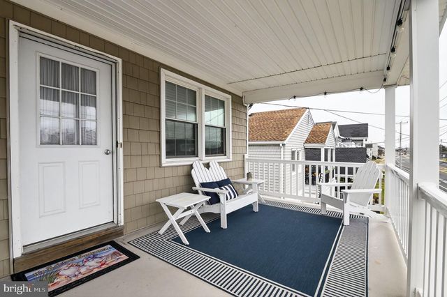 3566 WEST AVE, Ocean City, NJ 08226