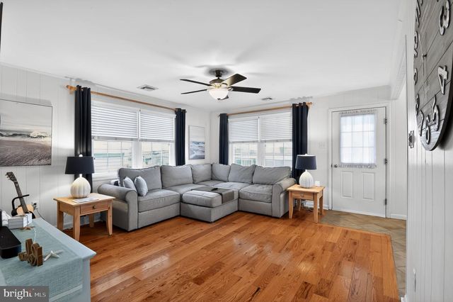 3566 WEST AVE, Ocean City, NJ 08226