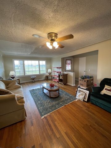 777 Corinth Church Rd, Rock Island, TN 38581