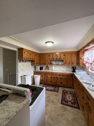 777 Corinth Church Rd, Rock Island, TN 38581