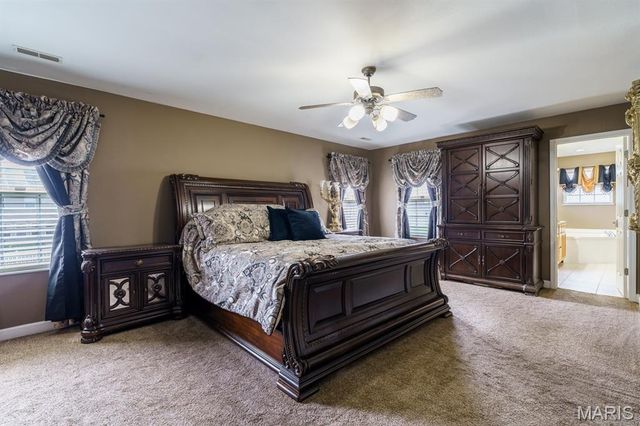 104 Angel Oak Court, Edwardsville, IL 62025