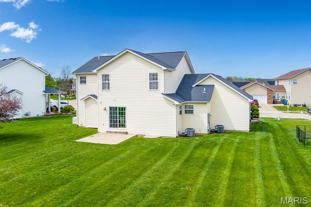 104 Angel Oak Court, Edwardsville, IL 62025