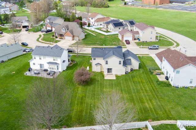 104 Angel Oak Court, Edwardsville, IL 62025