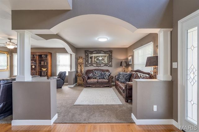 104 Angel Oak Court, Edwardsville, IL 62025