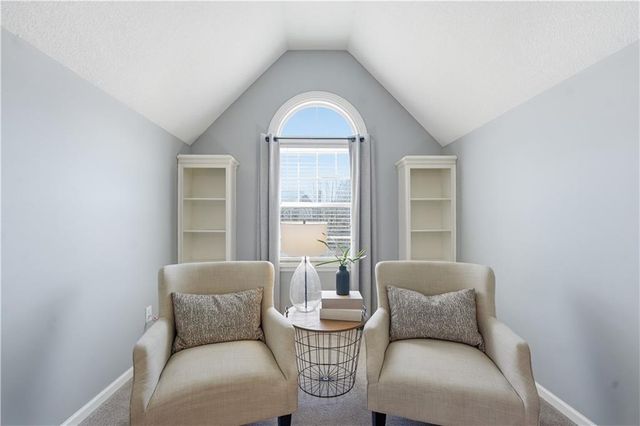 3916 SW Granite Lane, Lee's Summit, MO 64082